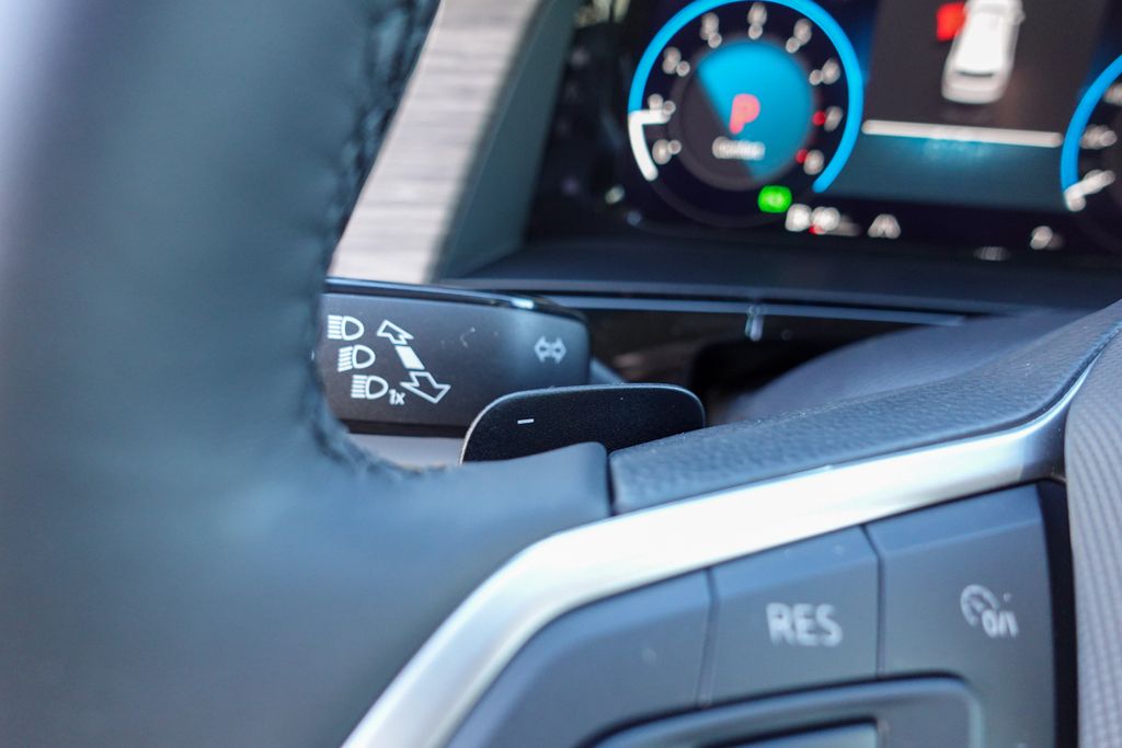 2026 Volkswagen Atlas SEL Premium R-Line photo 22