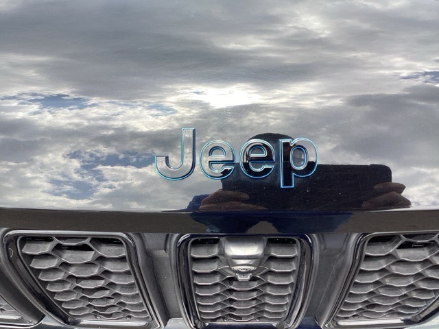2024 Jeep Grand Cherokee Anniversary Edition 4xe photo 27