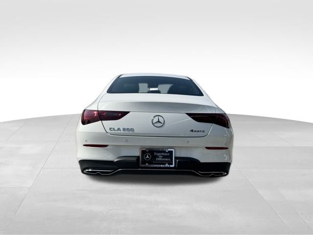 2024 Mercedes Benz CLA 250 photo 4