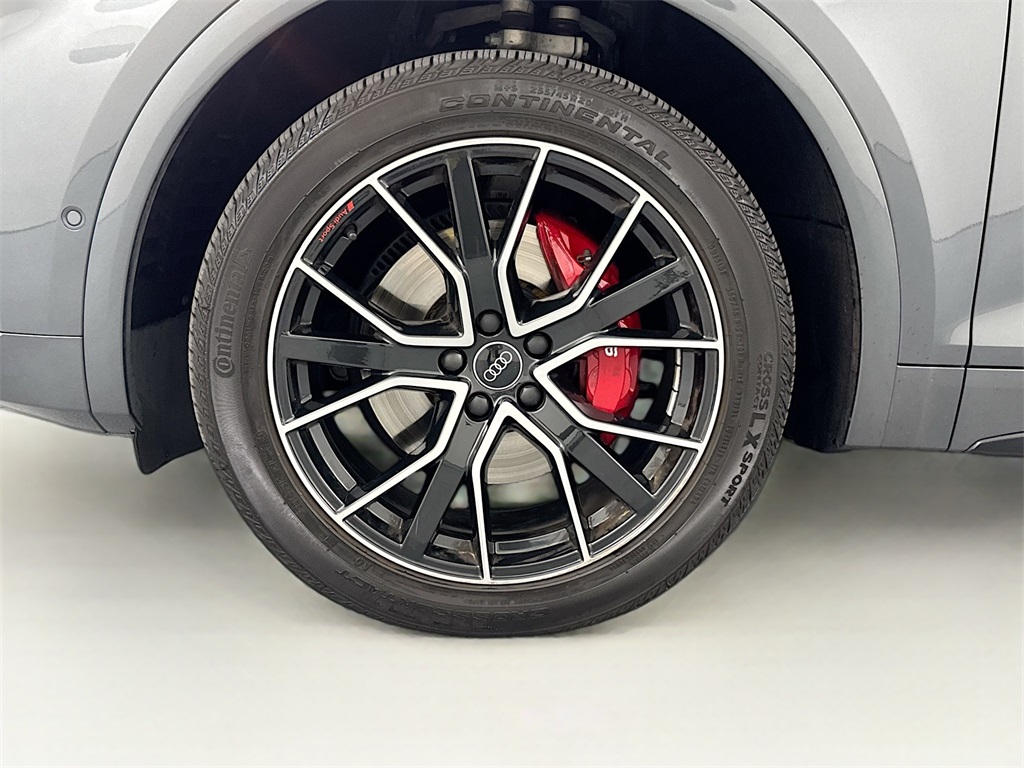 2024 Audi SQ5 Prestige photo 32