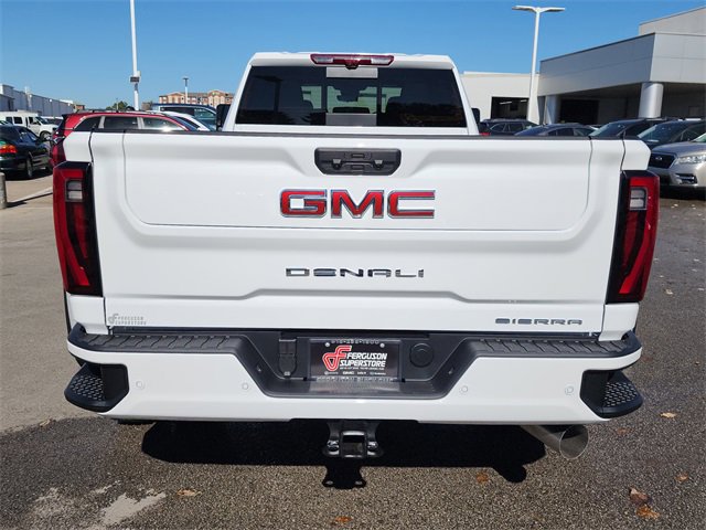 2026 Gmc Sierra 3500 HD Denali photo 2