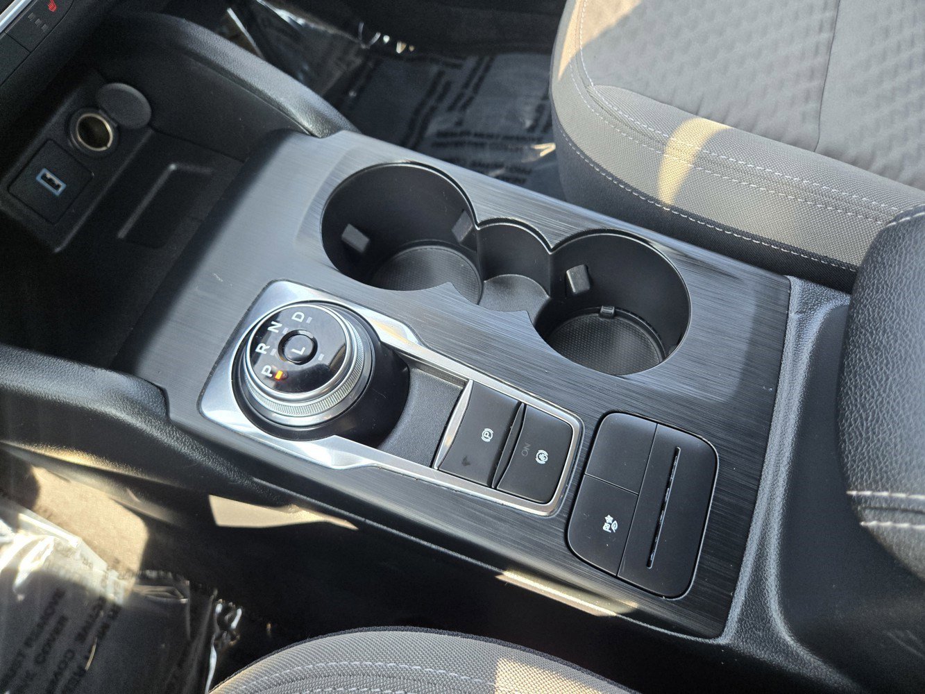2020 Ford Escape SE Sport Hybrid photo 12