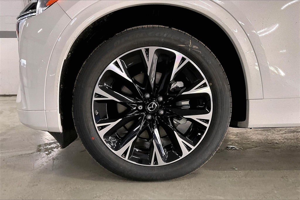 2026 MAZDA CX-90 - Image 11