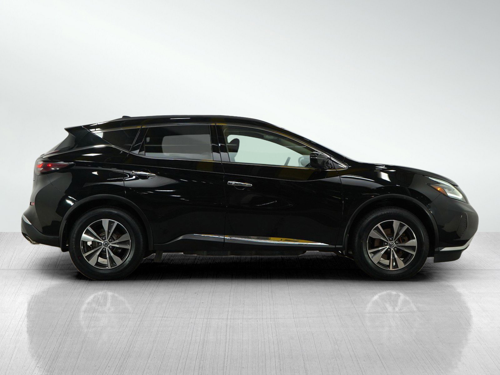 2019 Nissan Murano SV photo 6