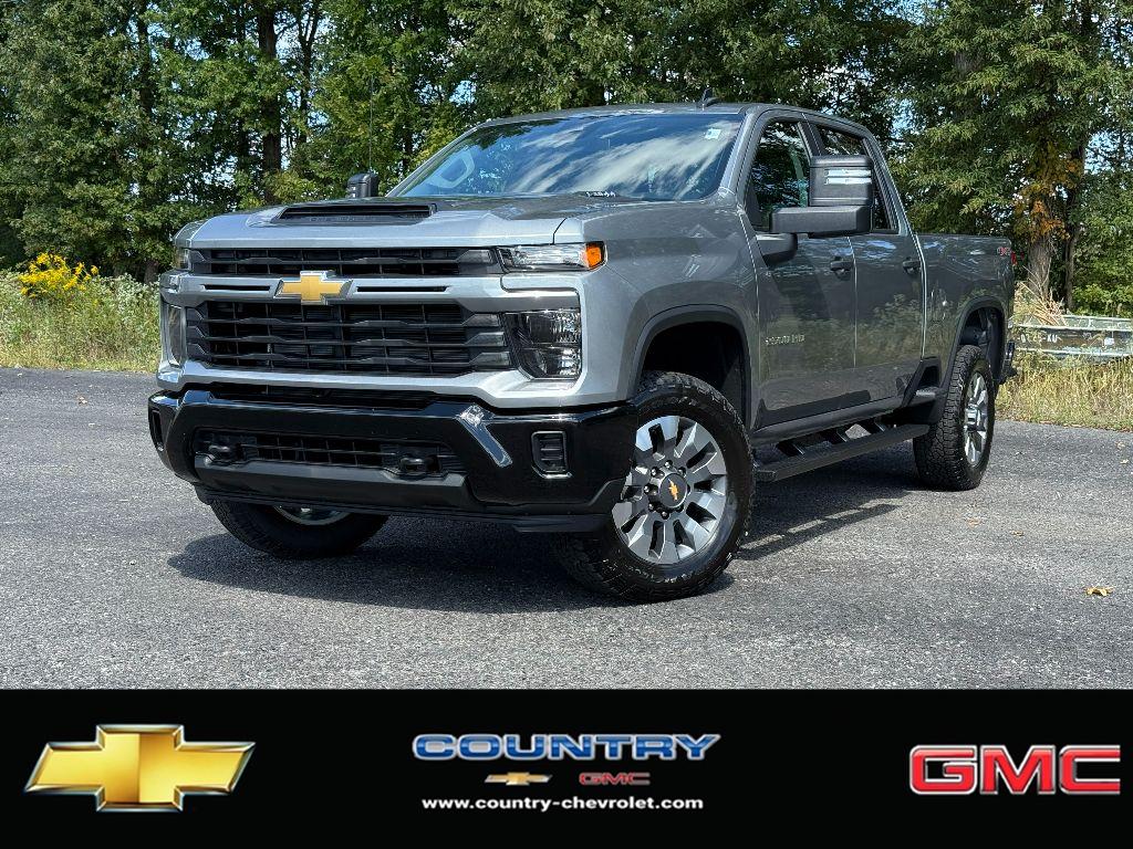 2026 Chevrolet Silverado 2500HD Custom's photo