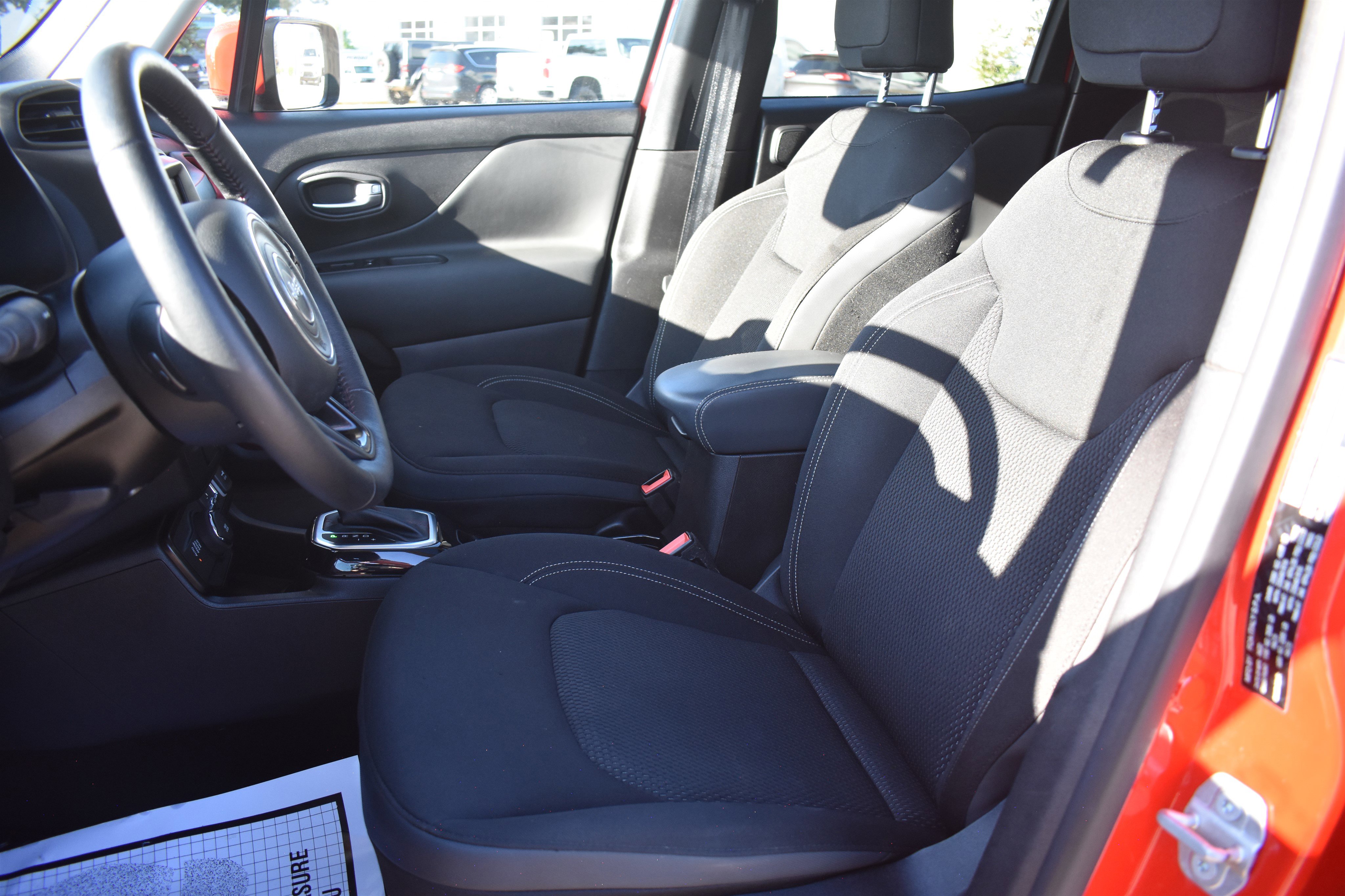 2022 Jeep Renegade Red Edition photo 6