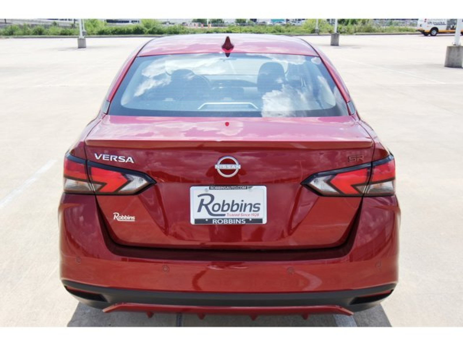 2025 Nissan Versa SR - 3