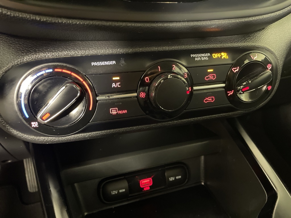 2020 Kia Soul LX photo 26