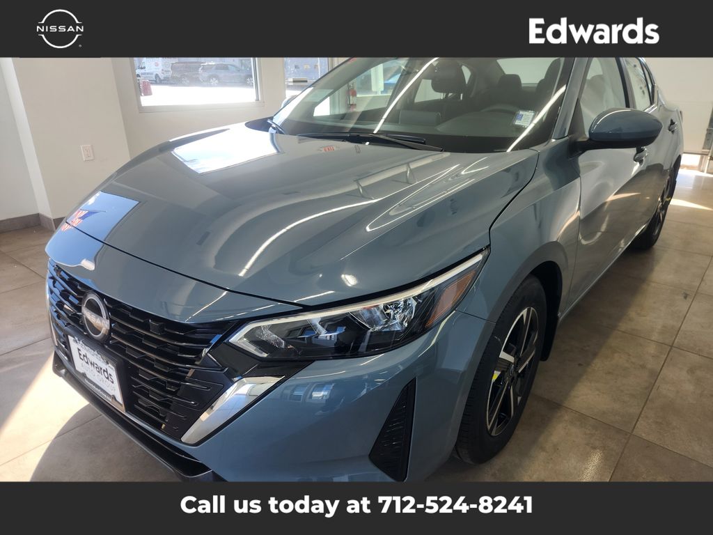 2025 Nissan Sentra SV photo 4