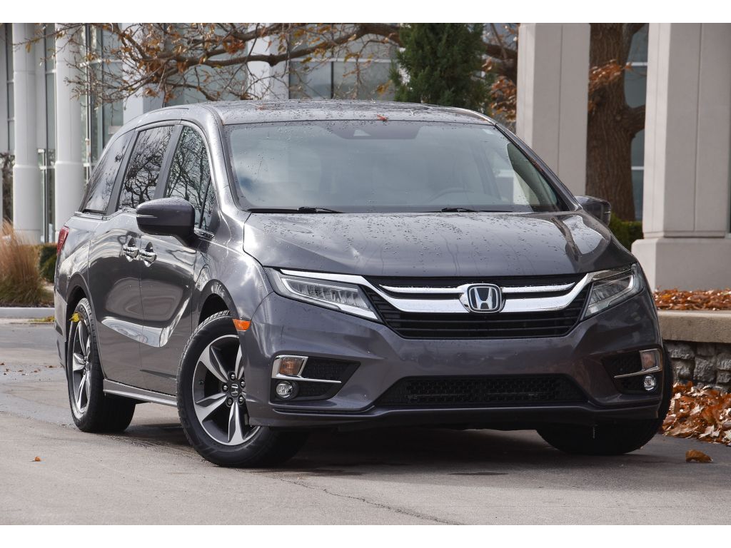 2020 Honda Odyssey Touring's photo
