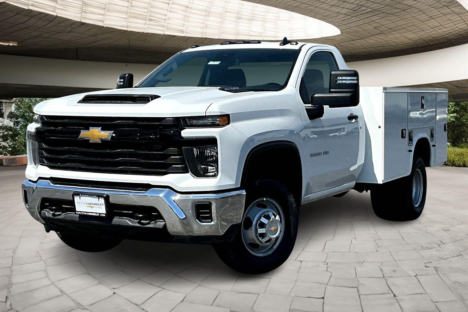 2025 Chevrolet Silverado 3500HD Work Truck's photo