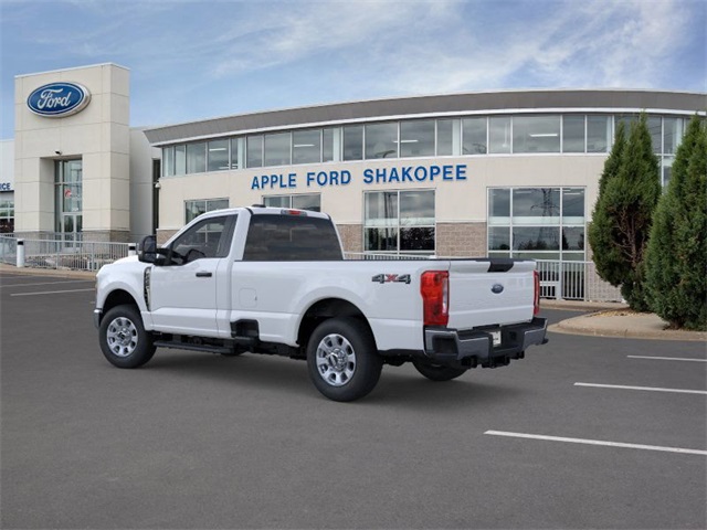 2025 Ford F-350 photo 2