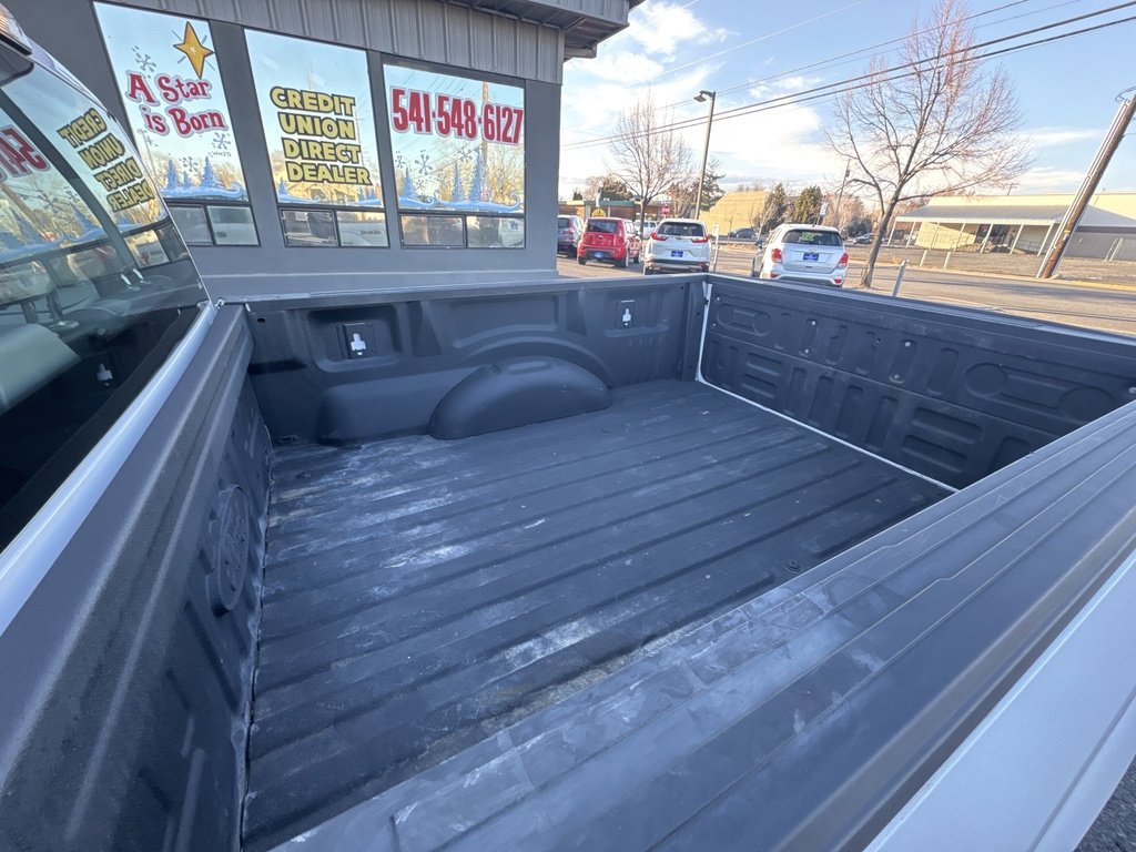 2020 Ford F-150 XL photo 14