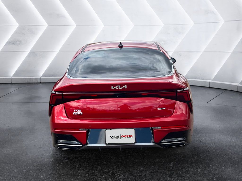 2025 Kia K5 GT-Line photo 5