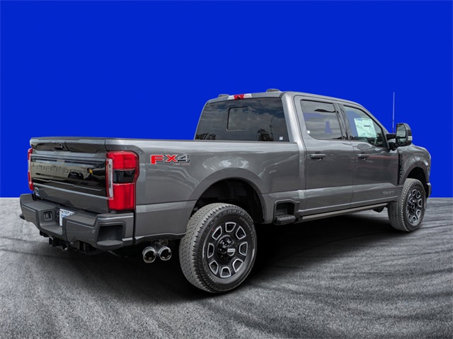 2025 Ford F-350 Platinum photo 3