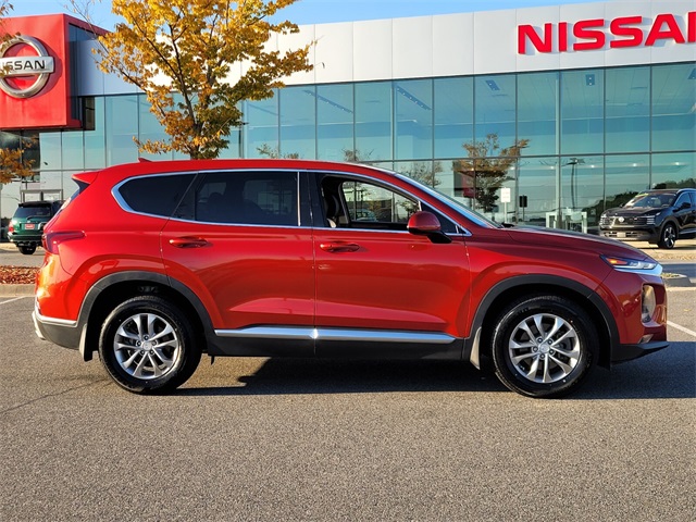 Used 2020 Hyundai Santa Fe SEL with VIN 5NMS33AD0LH173105 for sale in Benton, AR