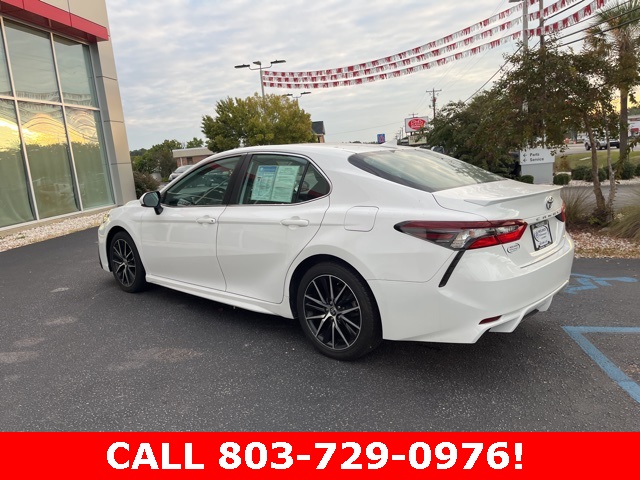 2021 Toyota Camry SE photo 35