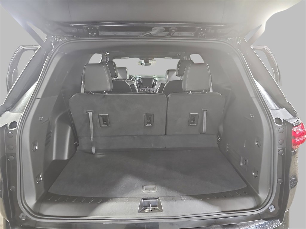 2024 Chevrolet Traverse Premier photo 9