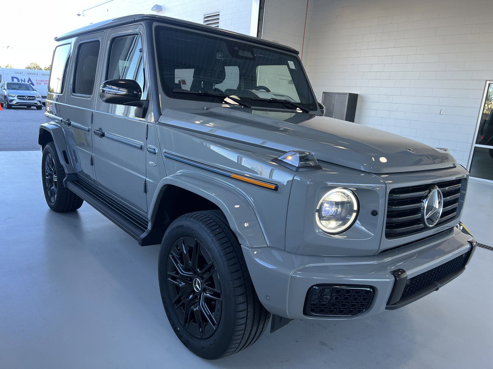 2025 Mercedes Benz G photo 6