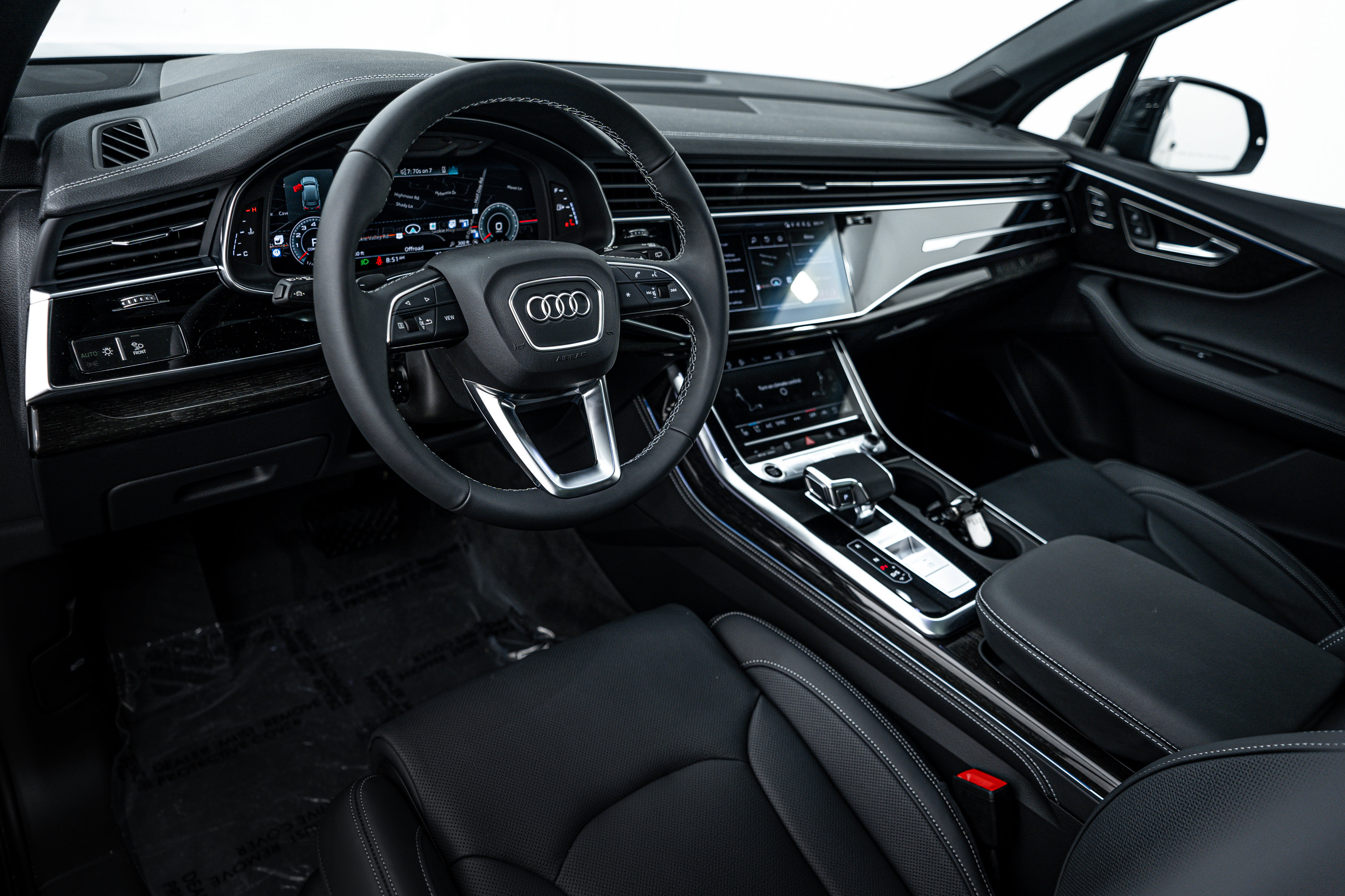 2025 Audi Q7 Prestige photo 8