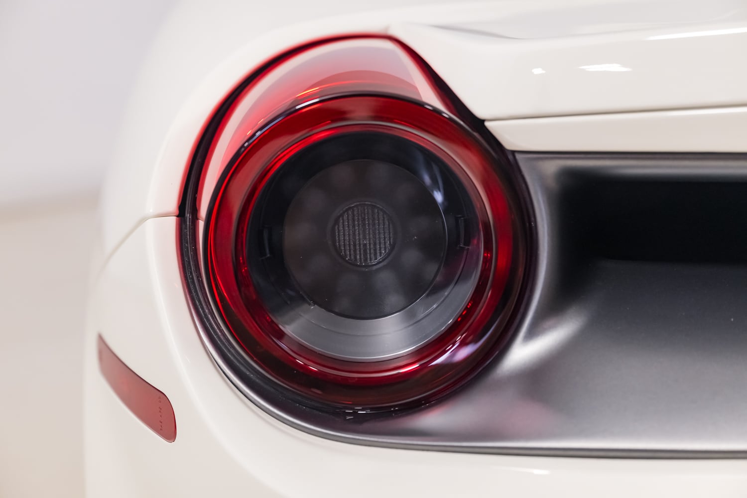 2018 Ferrari 488 GTB photo 35