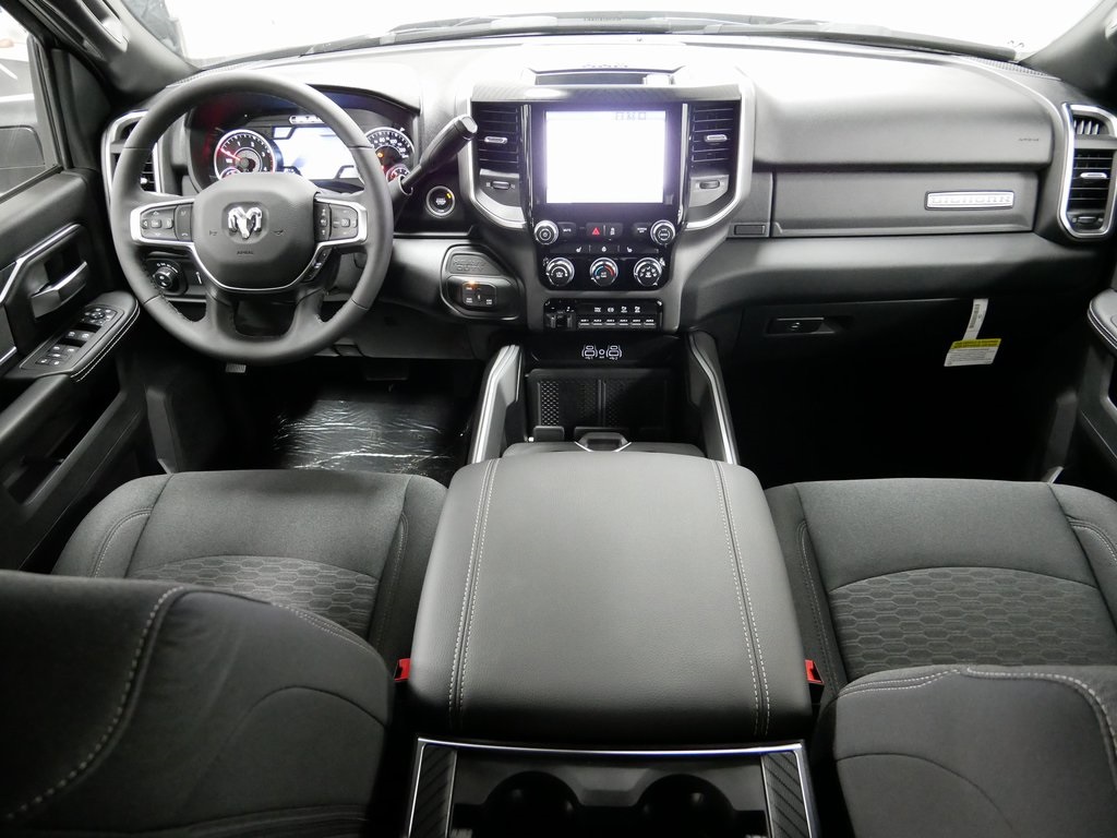 2025 Ram 3500 Big Horn photo 11