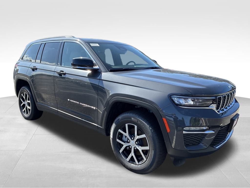 2025 Jeep Grand Cherokee Limited photo 7
