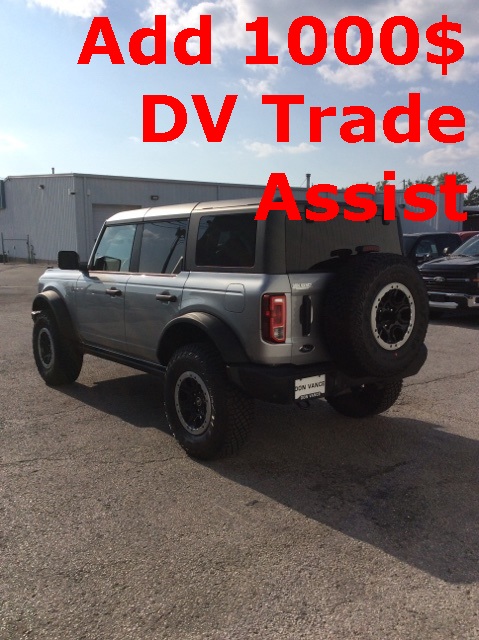 2024 Ford Bronco Black Diamond photo 4