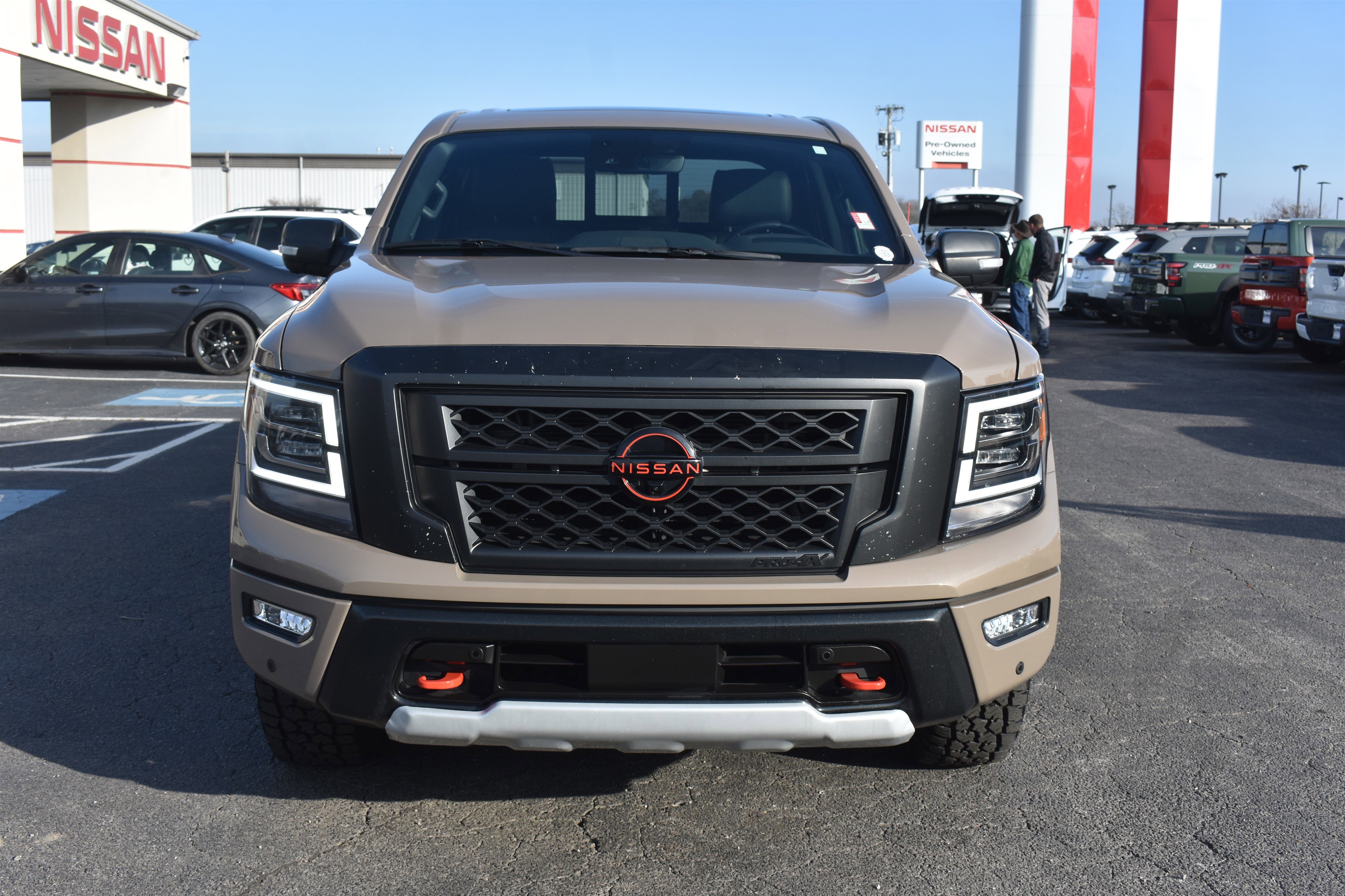 Used 2023 Nissan Titan PRO-4X with VIN 1N6AA1ED7PN113053 for sale in Little Rock