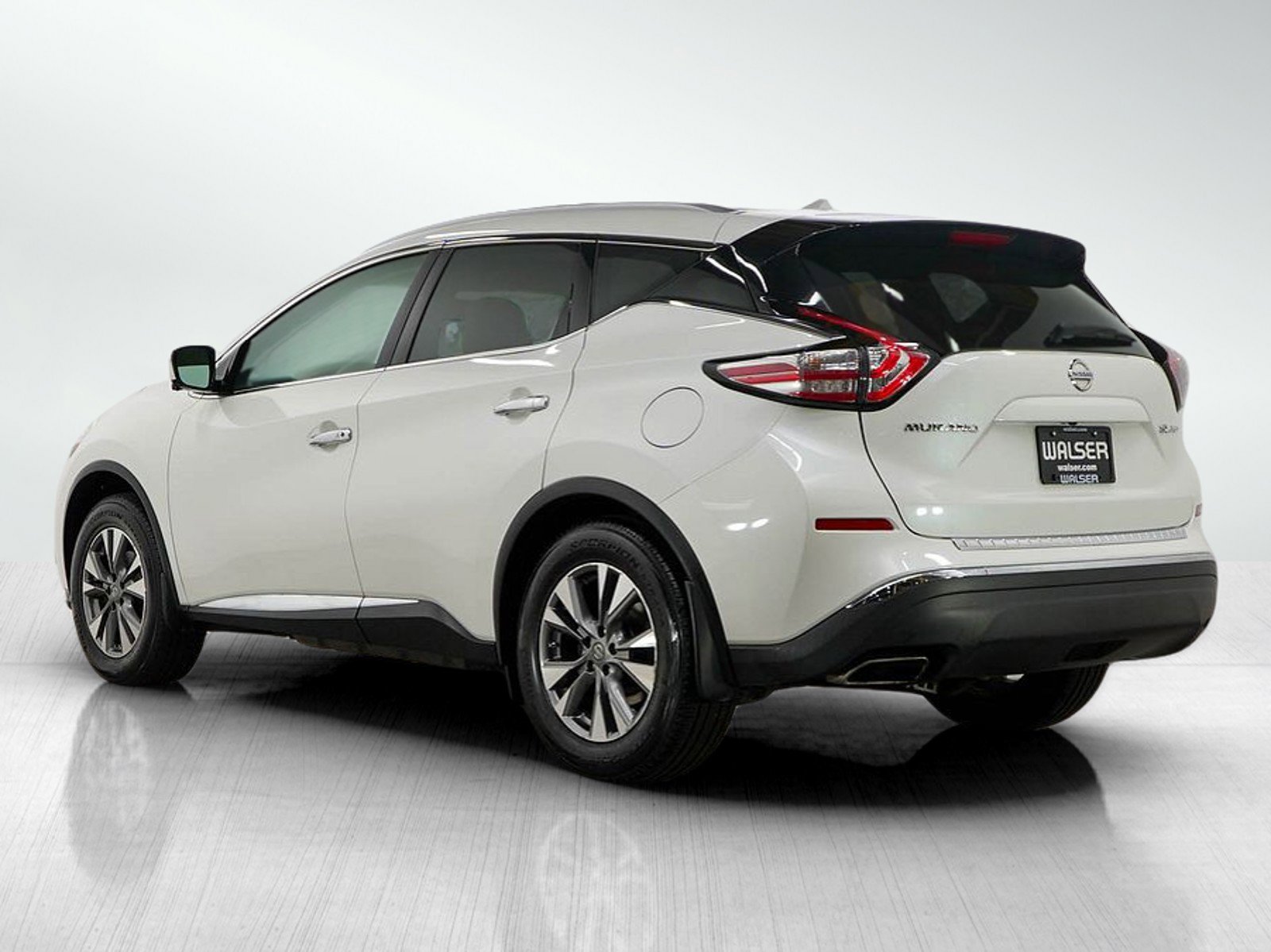 2015 Nissan Murano SL photo 3