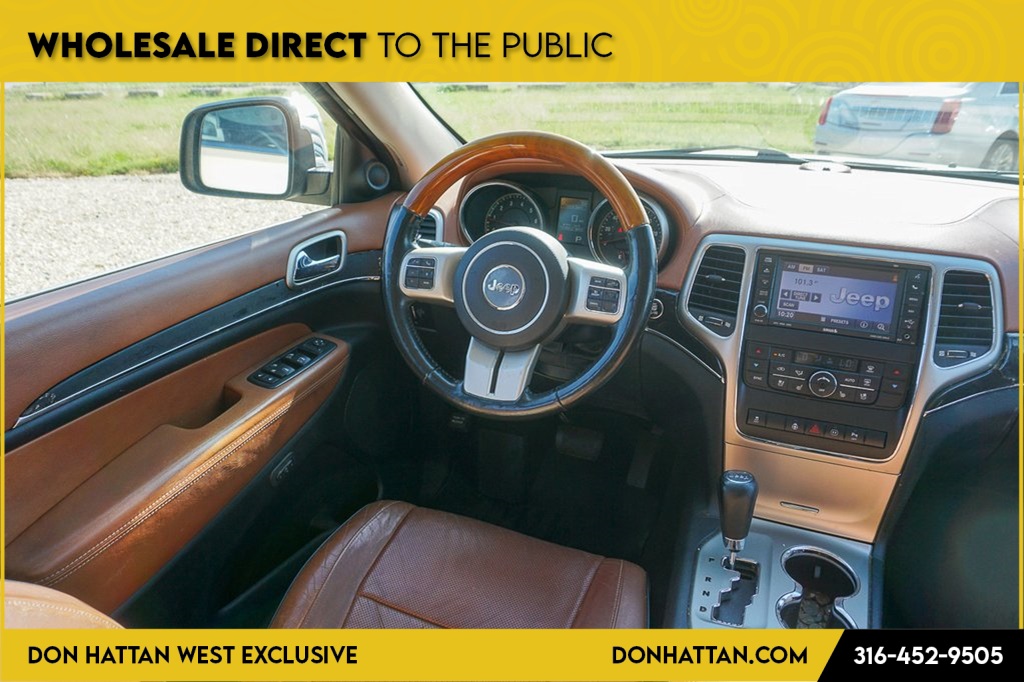 2012 Jeep Grand Cherokee Overland photo 18