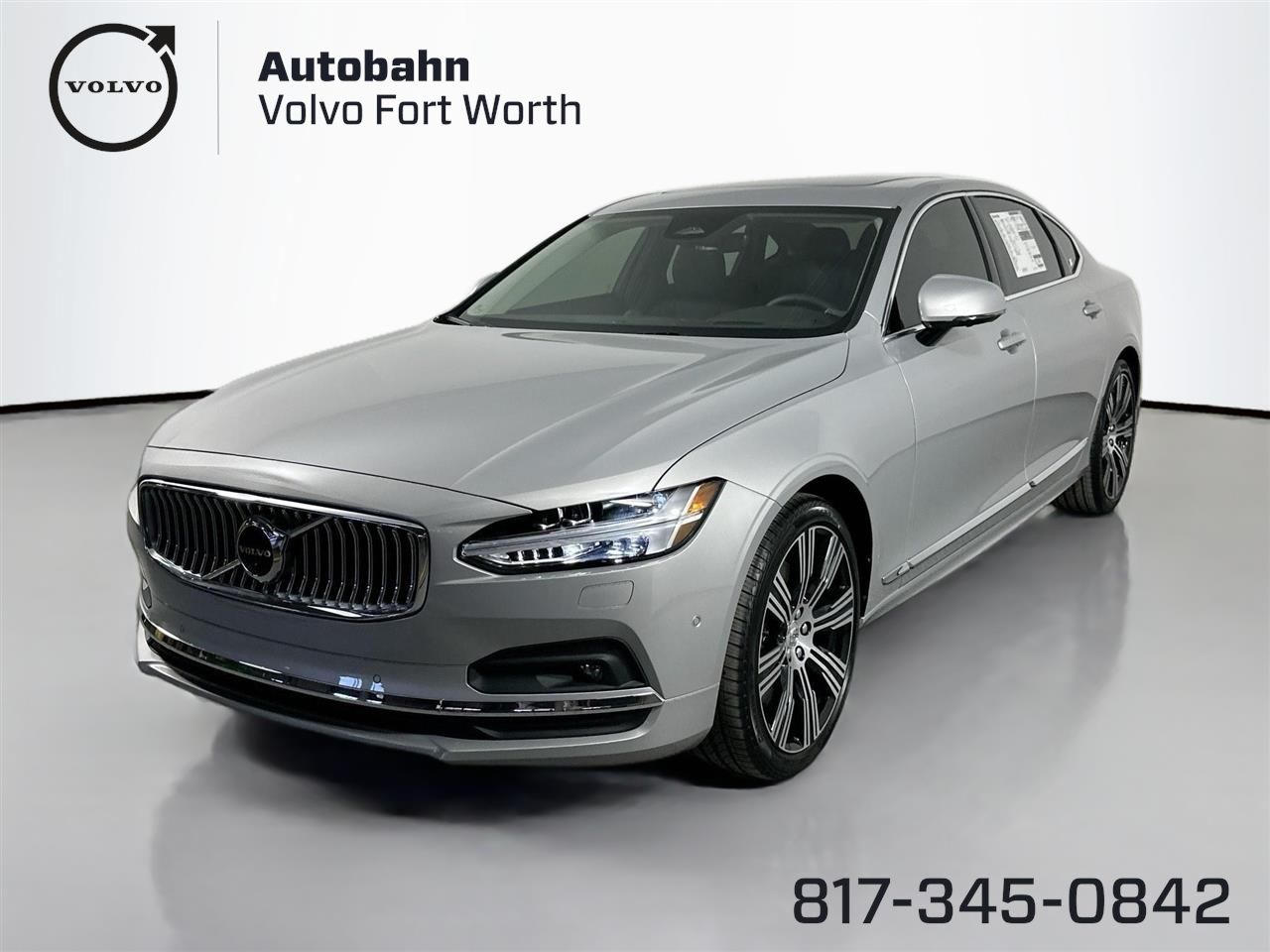 2025 Volvo S90 Ultra's photo