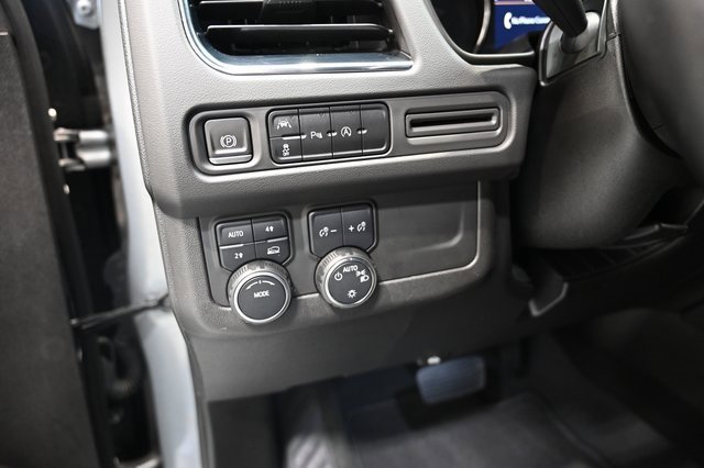 2023 Chevrolet Suburban LS photo 22