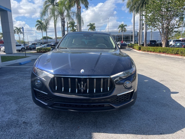 2022 Maserati Levante GT photo 2