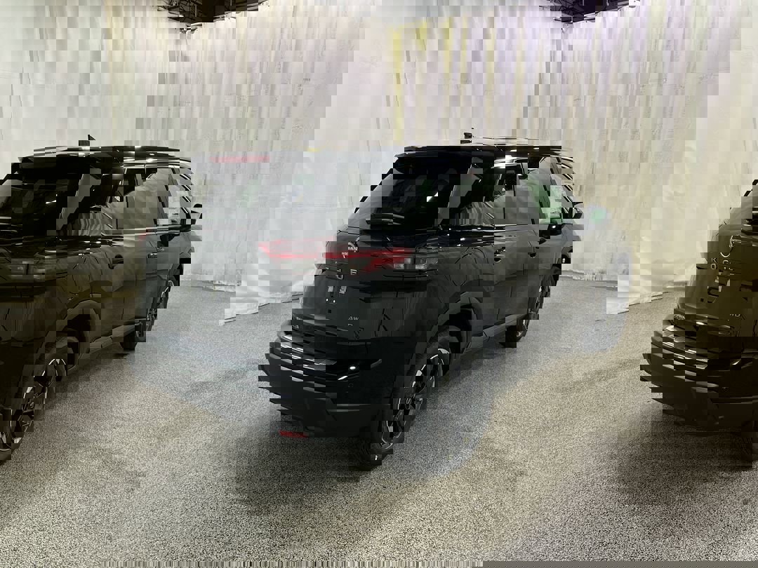 2026 Nissan Rogue SV photo 4