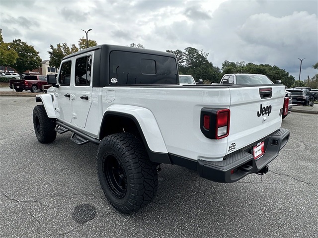 2024 Jeep Gladiator Sport S photo 3
