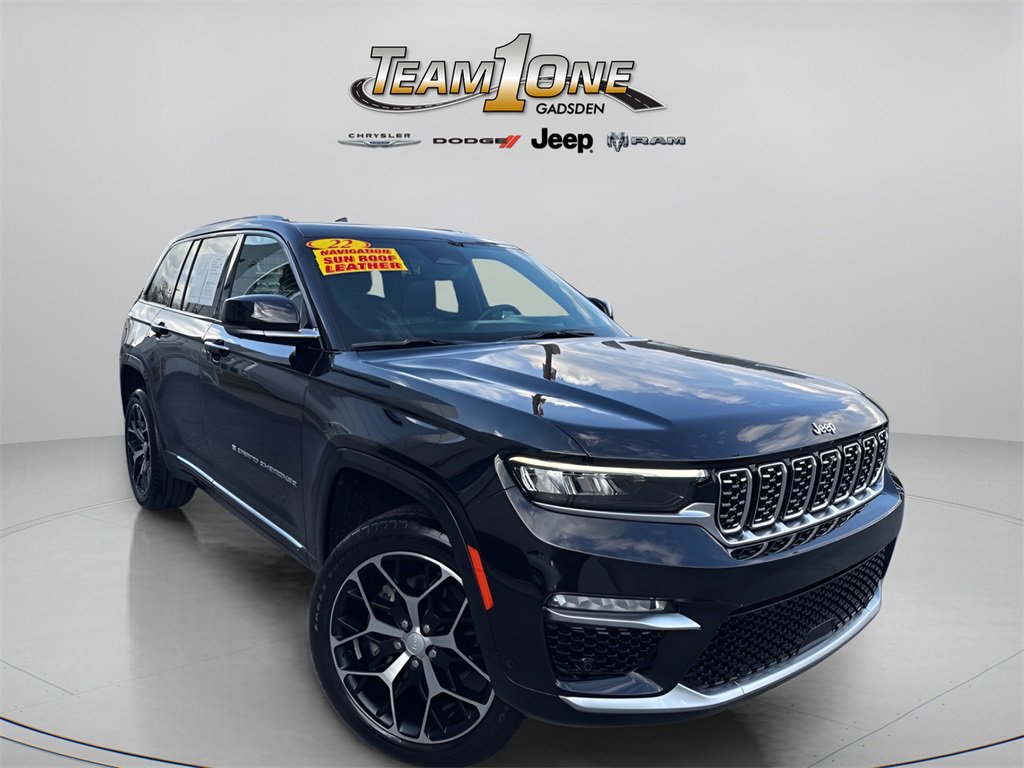 2022 Jeep Grand Cherokee Summit Reserve's photo