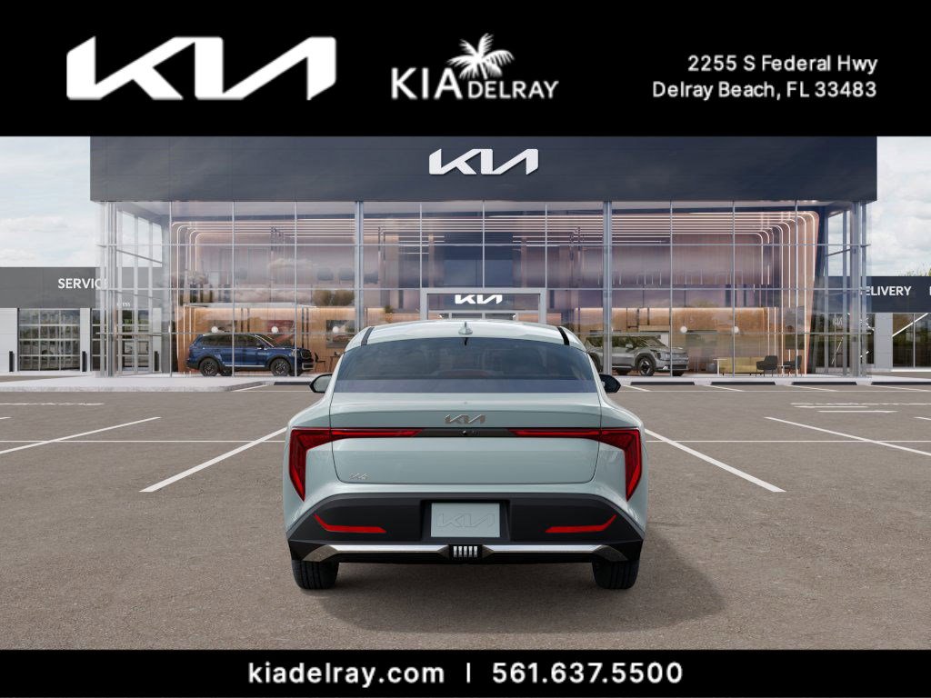 2025 Kia K4 LXS photo 3