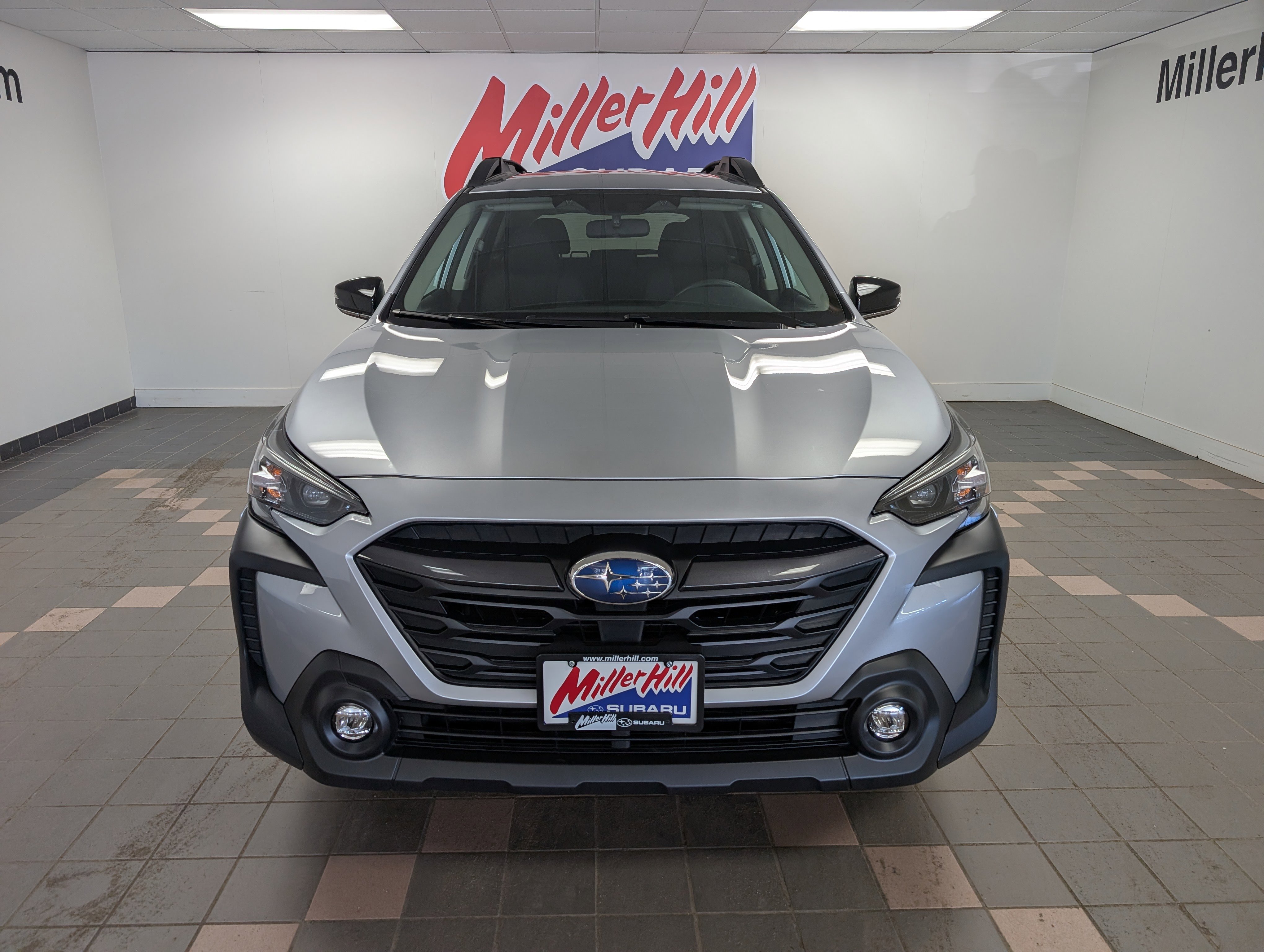 2025 Subaru Outback Premium photo 3