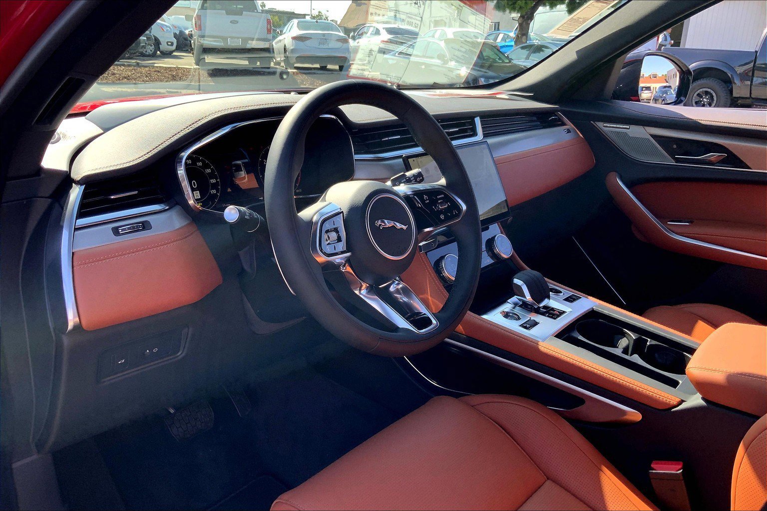 2026 Jaguar F-PACE P250 R-Dynamic S photo 8