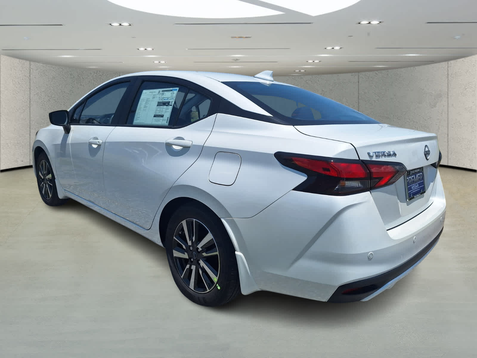 2025 Nissan Versa SV photo 3