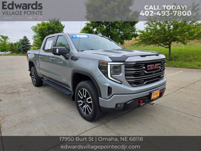 2023 GMC Sierra 1500 AT4