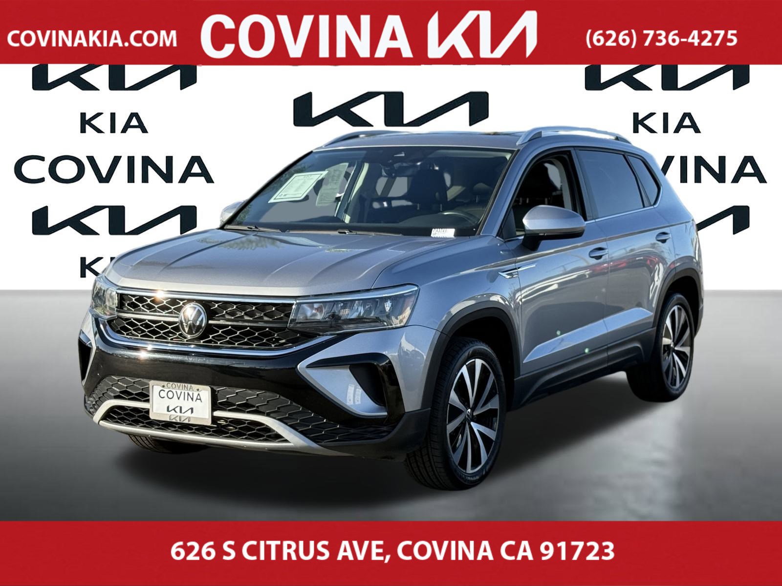 2023 Volkswagen Taos SE photo 2