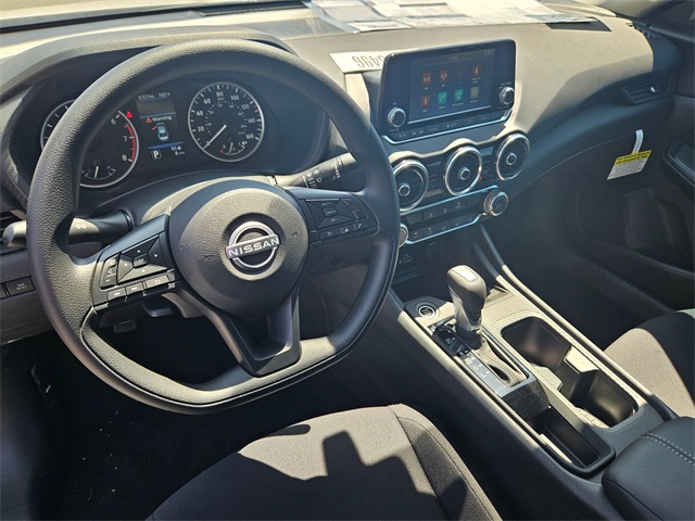 2025 Nissan Sentra S photo 5
