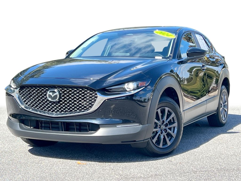 2024 Mazda CX-30 S's photo