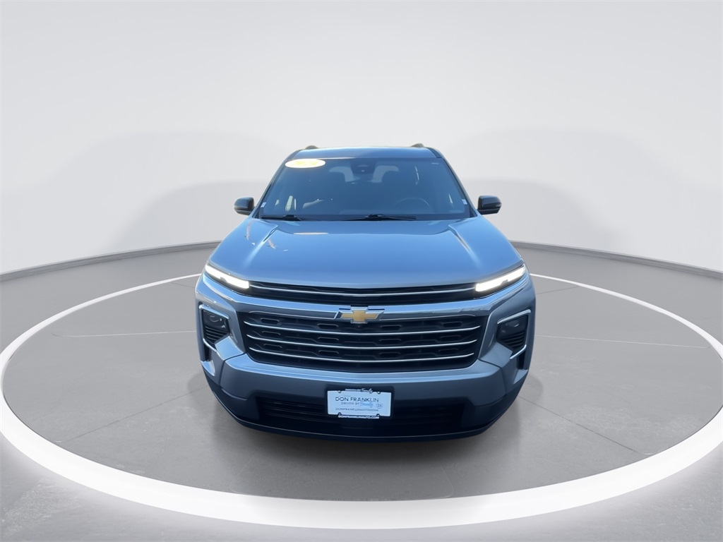 2024 Chevrolet Traverse photo 3