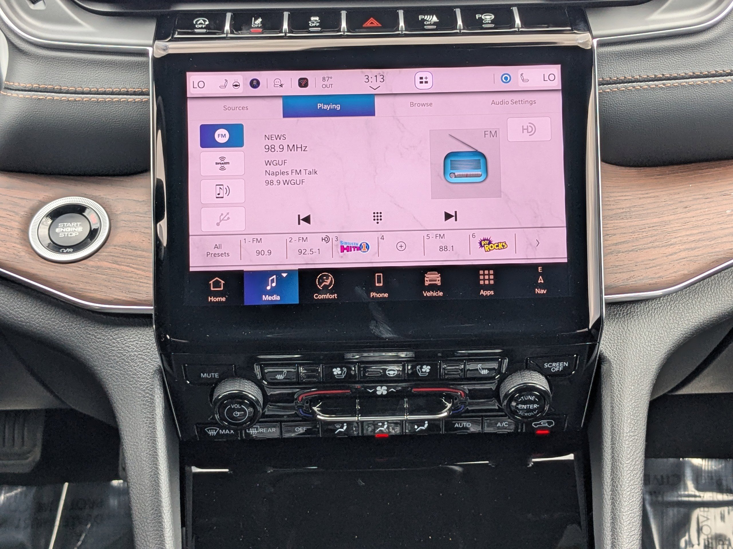 2025 Jeep Grand Cherokee Summit photo 13