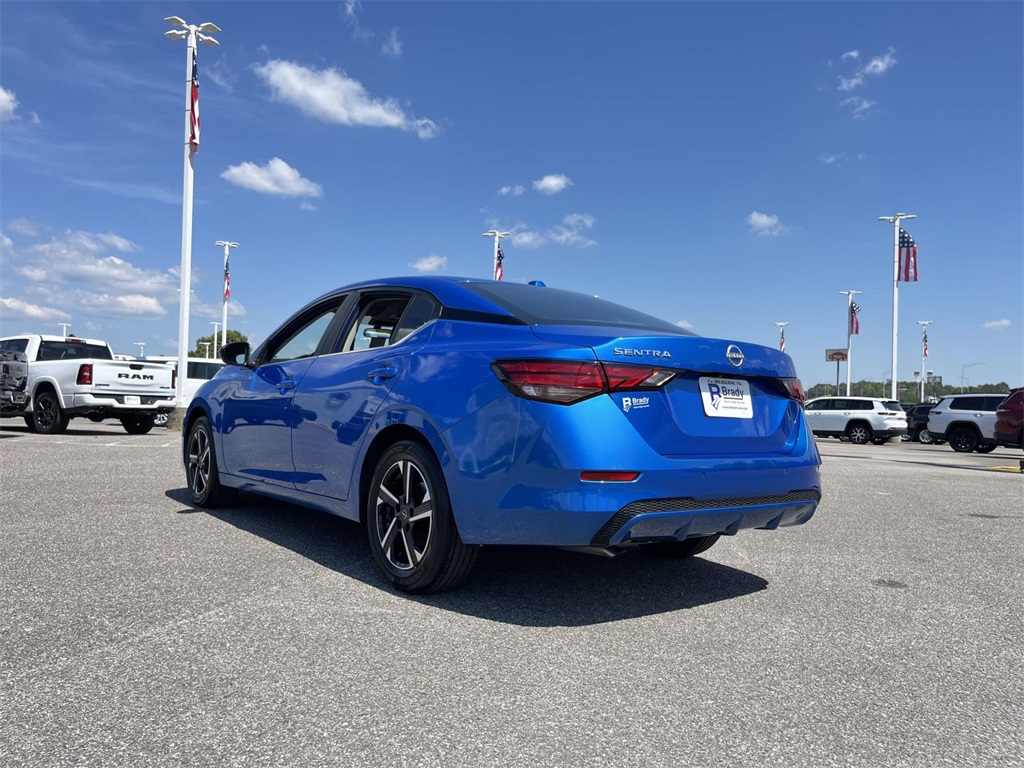 2025 Nissan Sentra SV photo 5