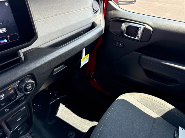 2025 Jeep Wrangler Sport S photo 25