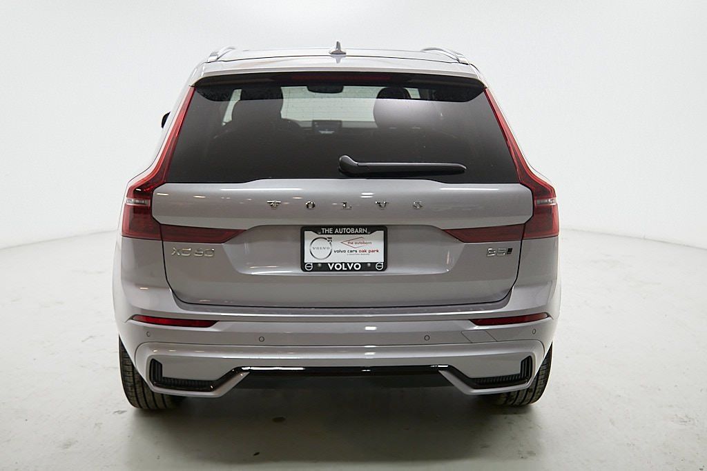 2026 VOLVO XC60 - Image 7